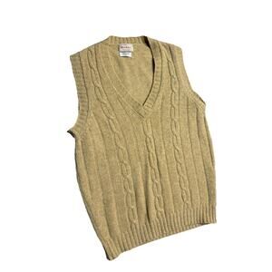 Vintage Mens Cable Knit Vest Sweater 100% Scottish Shetland Wool M Beige Grandpa